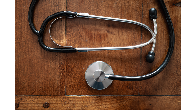 FRANCE-MEDECINE-STETHOSCOPE-MEDICAL-DESERT