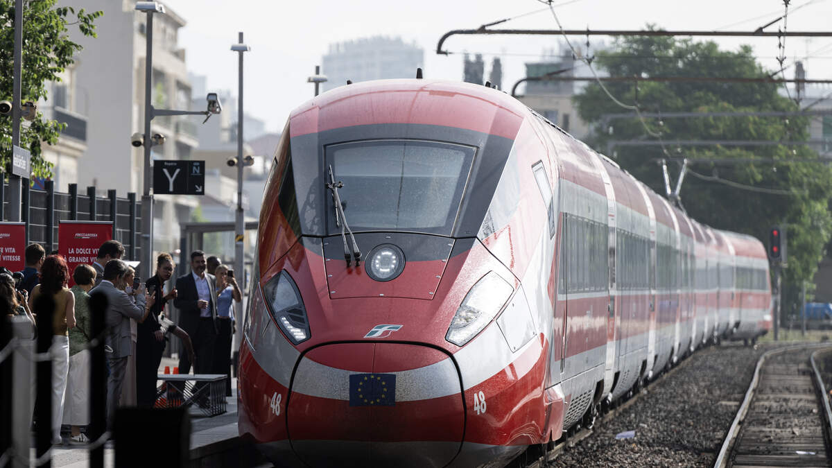 Criminals: Kids Took a Joyride in a Train, and Used YouTube to Figure it...