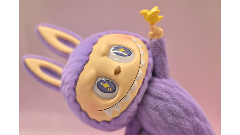 FRANCE-ECONOMY-CULTURE-POP-TREND