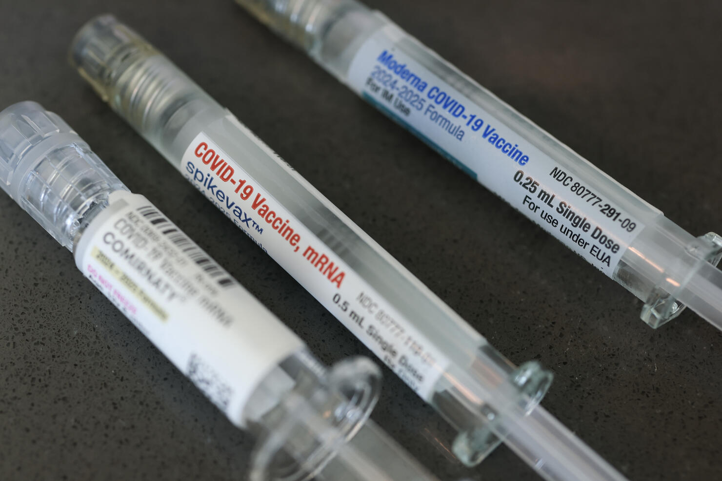 Federal Government Ends Covid Vaccine Recommendations For Children And Pregnant Women
