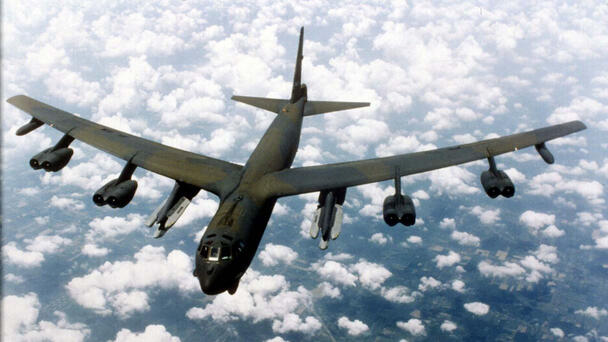 B-52 Bomber Nearly Collided With Two Planes Over US Airspace Last Month