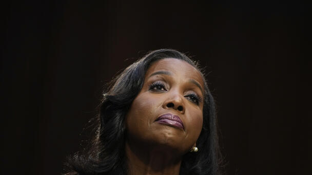 Judge Delays Ruling In Fed Governor Lisa Cook's Lawsuit Over Trump Firing