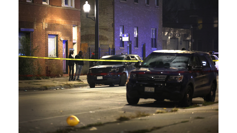 Multiple People Shot On Chicago's West Side