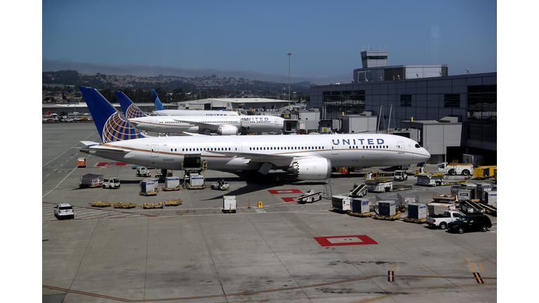 United Airlines To Send Layoff Warnings To Half Of Its Employees