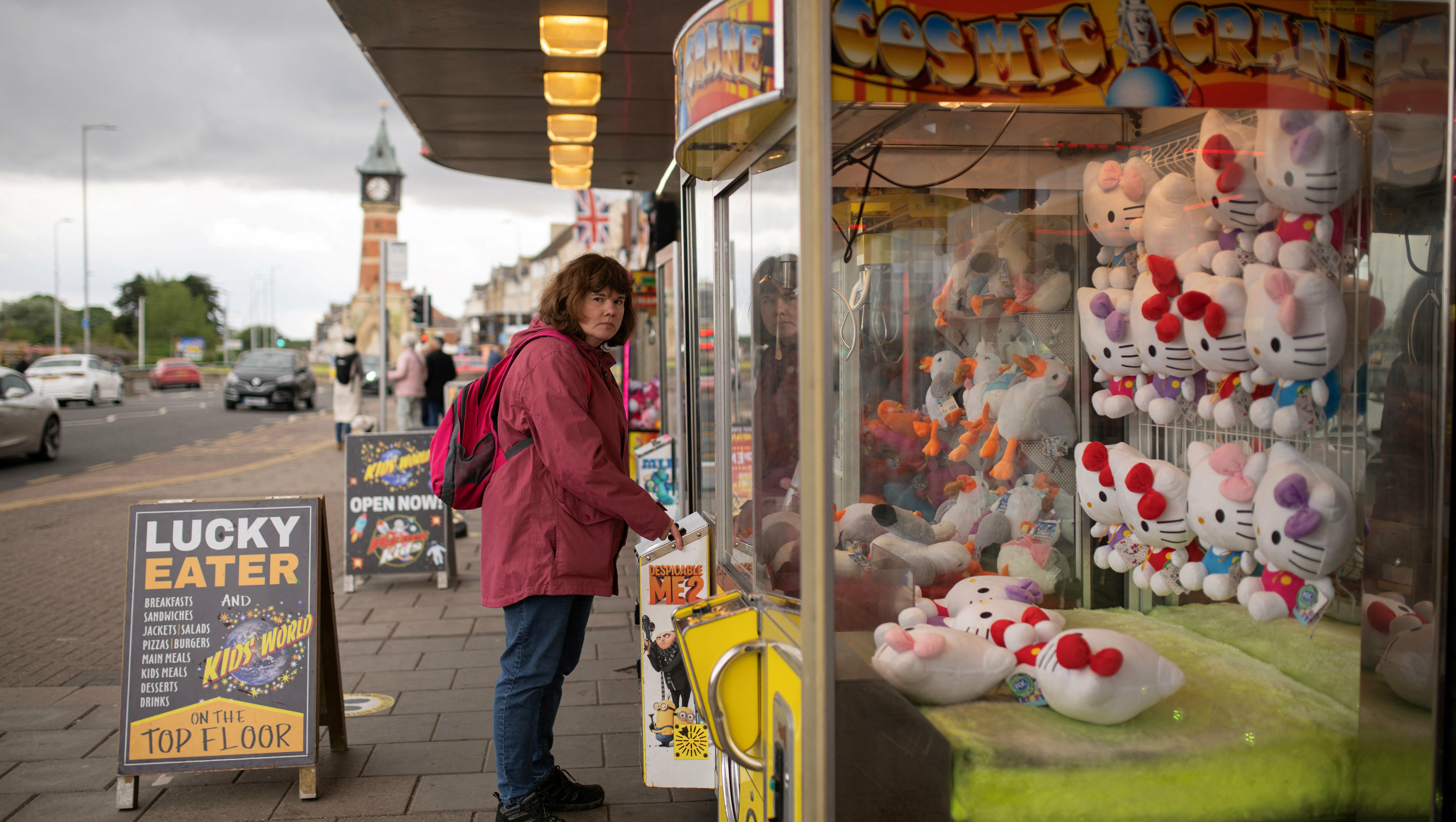 WATCH: Claw Game Hack is BS