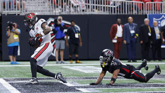 Buccaneers Win Season Opener In Atlanta
