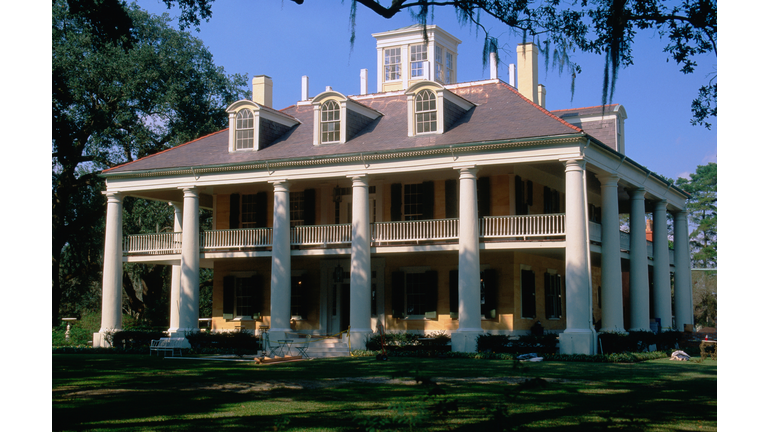 Houmas House Plantation in Mississippi River Valley.