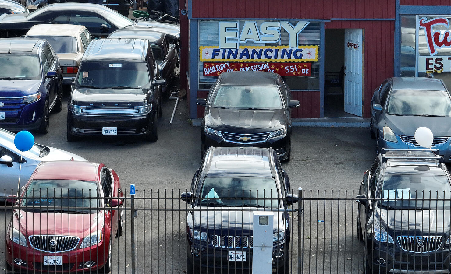 Credit Monitoring Agencies Show A Rise In Consumers Failing To Pay Their Auto Loans
