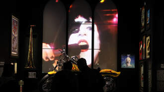 Tentative Settlement Reached In Suit By Late KISS Guitar Tech Family's Suit