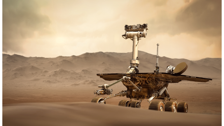 Search for Life on Mars / Crop Circles & the Paranormal