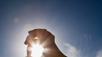 People Swear By This Five Finger Breathing Hack to Calm Down