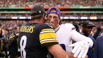 The Steelers Spent Week #4 In Ireland, And "Pittsburgh Dad" Was Watching!