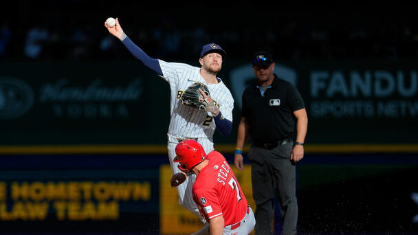 How to Watch Brewers vs. Cubs: Game 1 Streaming & TV on Oct. 4