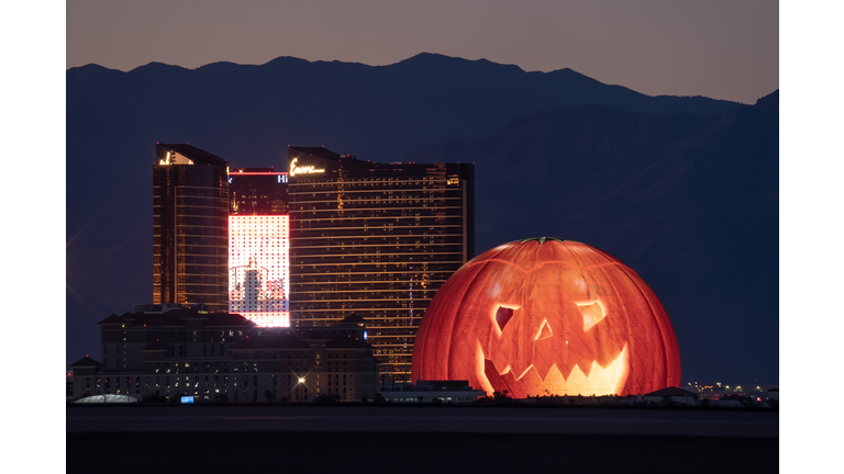 MSG Sphere is light up in Las Vegas, Nevada. It will be opened in end of September. Exosphere is new building in Las Vegas what attracts tourists.