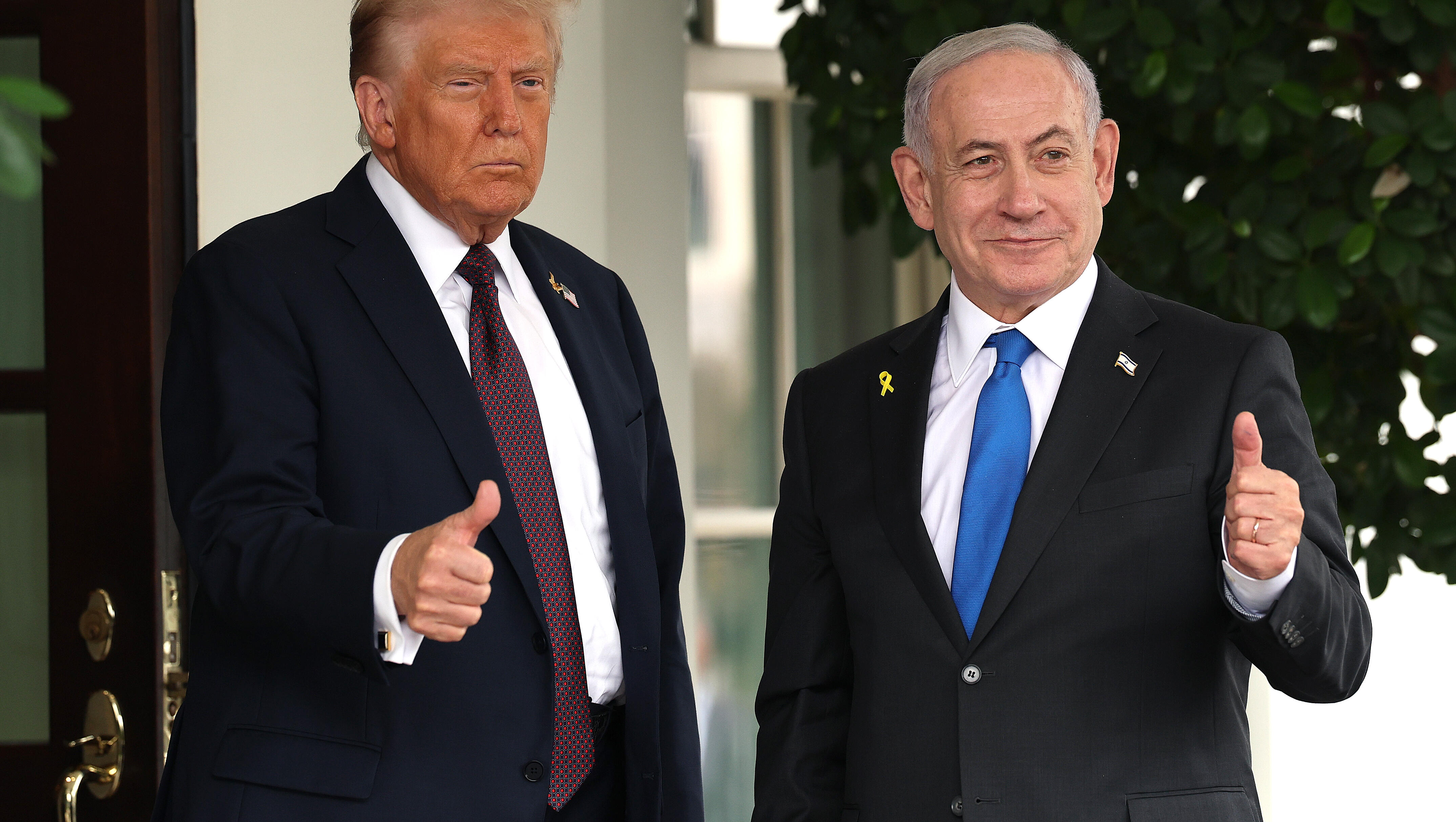 Thurs Blogcast: Israel-Hamas peace?; Costly "free" lunch; Five for Fighting