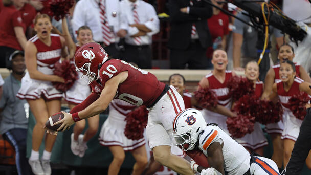 Oklahoma vs. Texas Football Prediction & Odds - Oct. 11