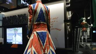 On This Day In 1981 Queen & David Bowie Released 'Under Pressure'