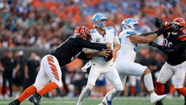 Chiefs vs. Lions Oct. 12 Viewing Options: TV, Live Stream