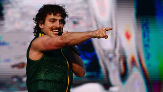 She Made Benson Boone A Vest-- and He Wore It!