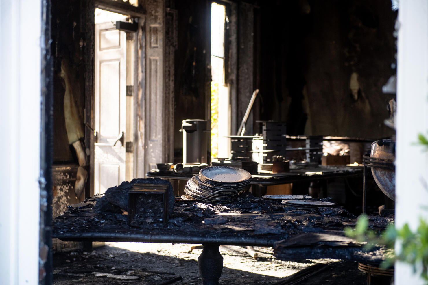 Pennsylvania Governor Shapiro's Residence Set On Fire In Suspected Arson Attack