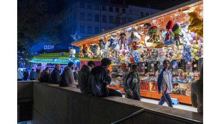FRANCE-LYON-ILLUSTRATION-FUNFAIR