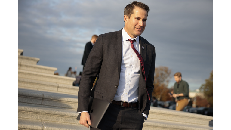 Lawmakers Work To Finish Business Before Thanksgiving Break