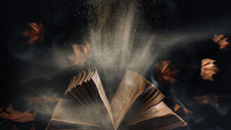 Creating Paranormal Activity / Paranormal Museum Artifacts