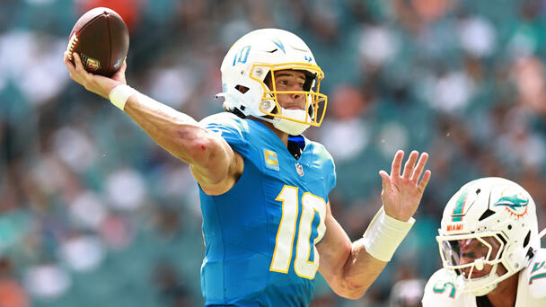 Chargers vs. Colts Week 7 Predictions, Odds and Stats