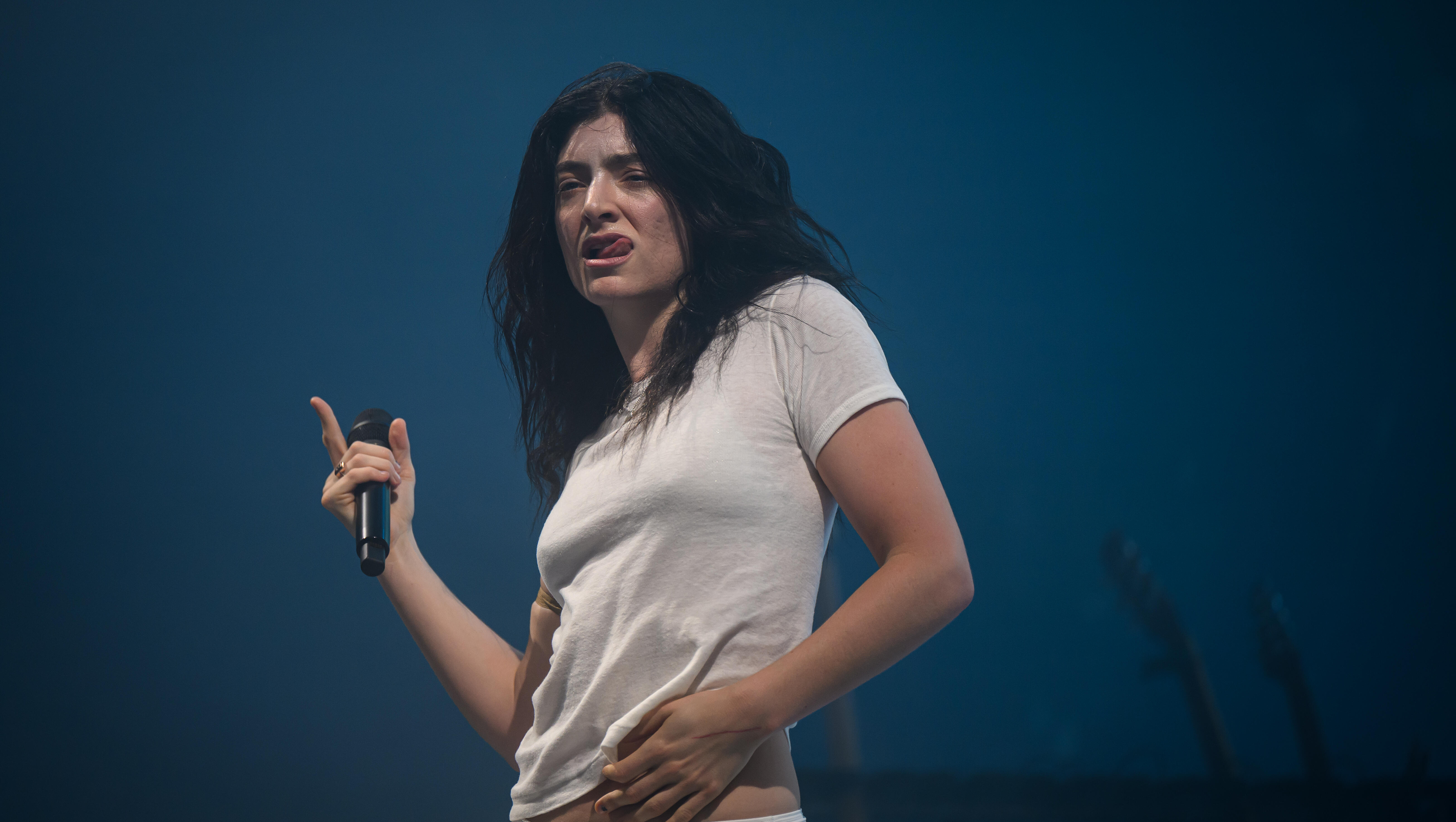 Lorde Brought Out Charli xcx in LA