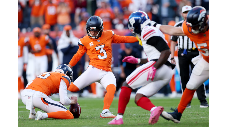 New York Giants v Denver Broncos