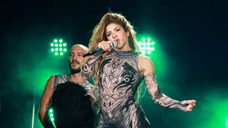 Shakira celebra 30 años de ‘Pies Descalzos’ con Spotify