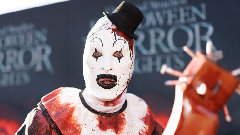 Halloween Horror Nights Opening Night
