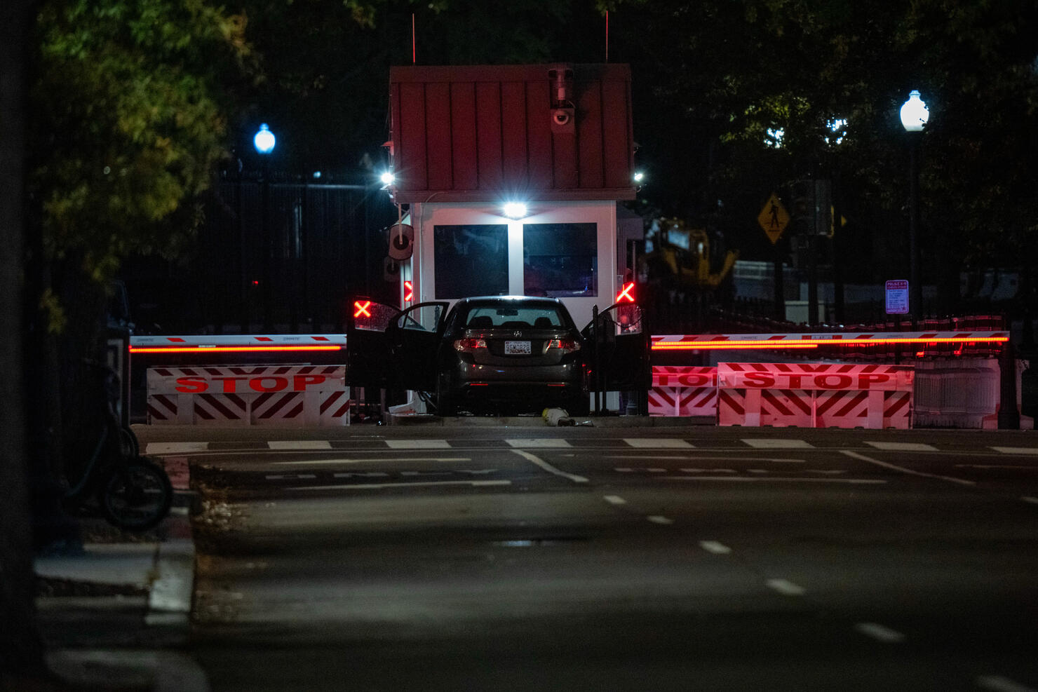 Car Crashes Into Barricade At White House