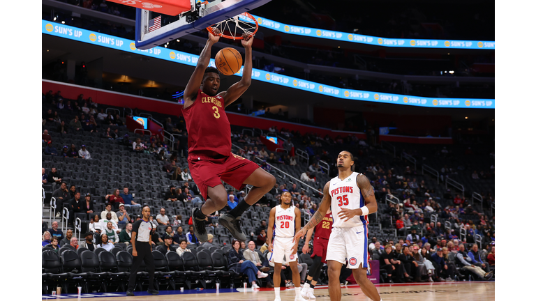 Cleveland Cavaliers v Detroit Pistons