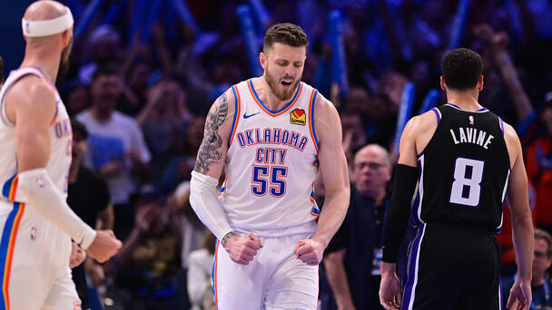 Thunder Stays Unbeaten with Victory Over Kings