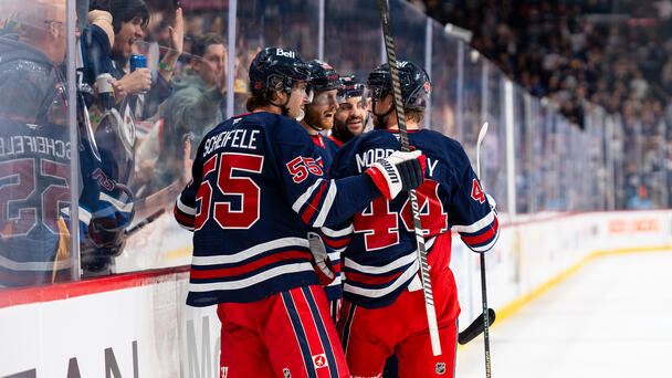 Jets vs. Blackhawks Prediction & Picks - Oct. 30