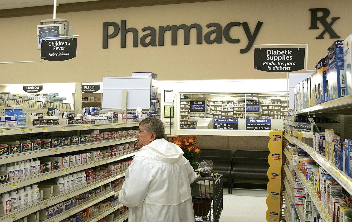 Wal-Mart Announces Large Cut In Generic Prescription Drug Prices