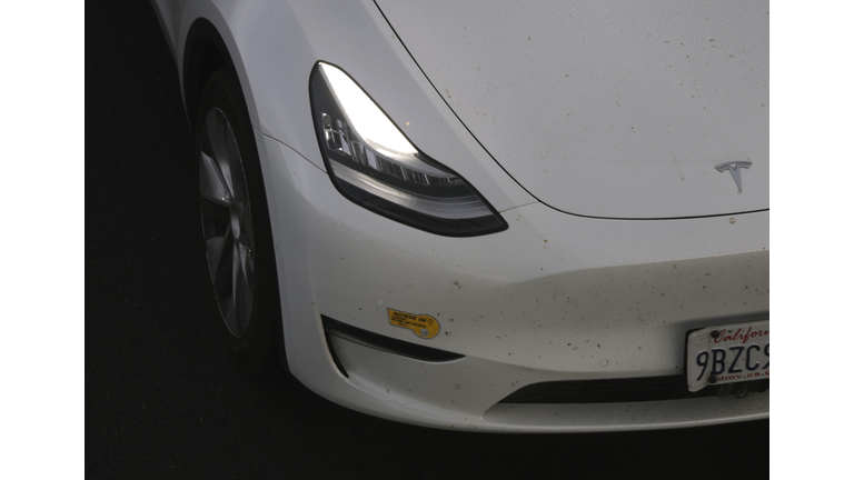 California EV Drivers Lose Benefits As Federal Program Is Not Renewed