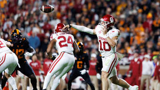 Sooners Defeat Tennessee 33-27 in Crucial SEC Match