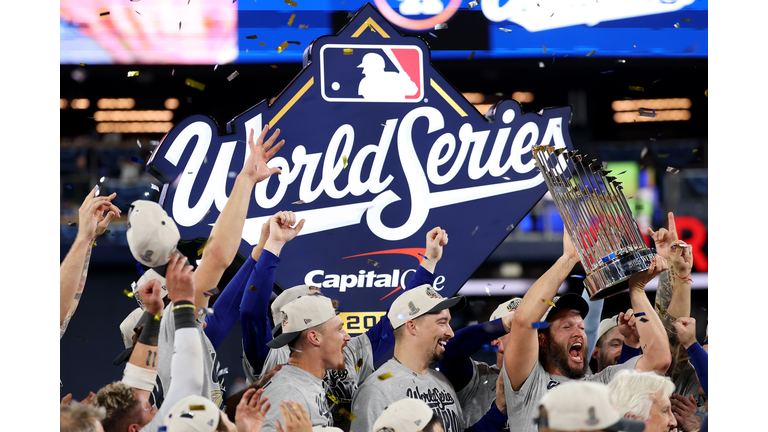 World Series - Los Angeles Dodgers v Toronto Blue Jays - Game Seven