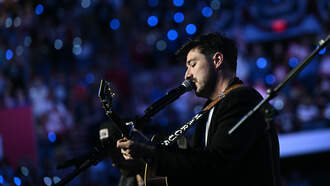 Mumford & Sons Set To Release New Album ‘Prizefighter’