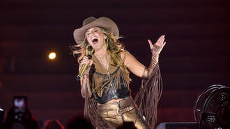 Scotty Scoop: Watch, Lainey Wilson's Acoustic Cover Of Yungblud's "Zombie"