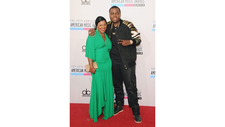 The 40th American Music Awards - Arrivals