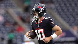 Texans backup Davis Mills steps in as QB1 with C.J. Stroud concussed