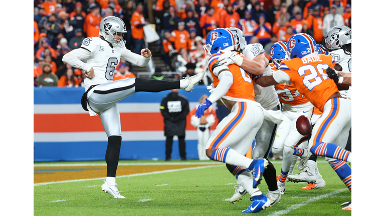 Las Vegas Raiders v Denver Broncos