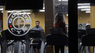 Gold's Gym Bans Real Woman For Standing Up To Naked "Trans-Woman"