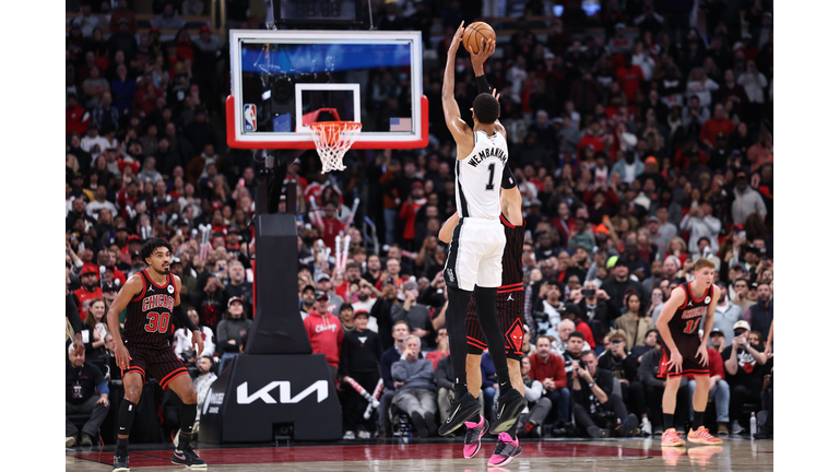 San Antonio Spurs v Chicago Bulls