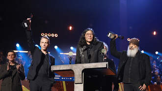 Soundgarden Performs With Tons Of Stars At Hall Of Fame Induction