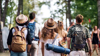 We Have Fewer Than 4 Close Friends Now