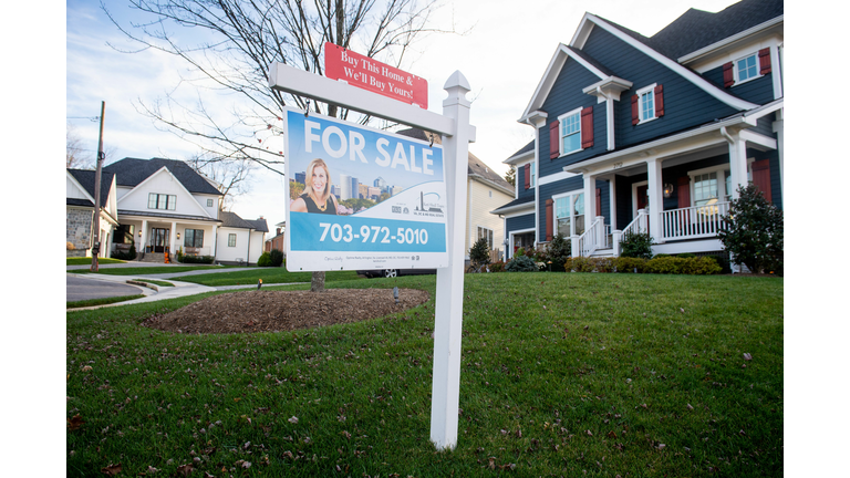 US-ECONOMY-REAL-ESTATE-HEALTH-VIRUS